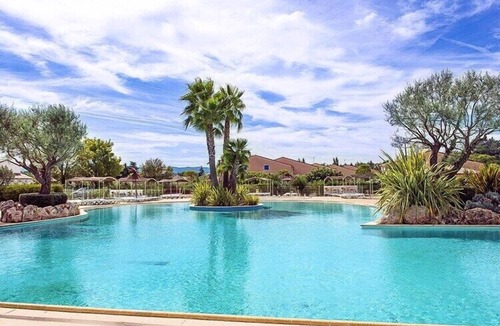 Vidauban House | Terraced House in Vidauban with Pool