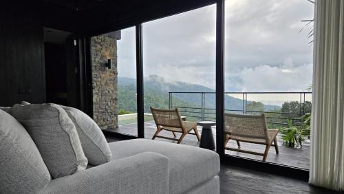 Sukasada House | The Bataran Cabin