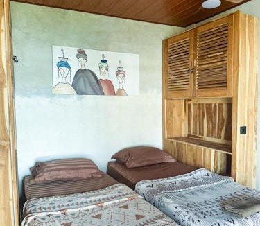 Mendoyo Hotel | The Beachbreaks Medewi