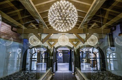 Chamonix-Mont-Blanc Apartment | The Drus Luxury Apartment with Spa and Indoor Pool