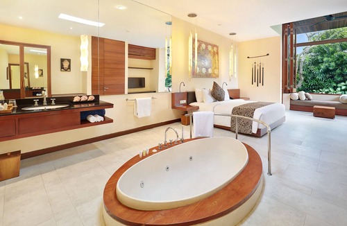 Laksmana Resort | The Elysian Boutique Villa Hotel