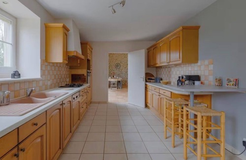 Bray House | The Family Hamlet