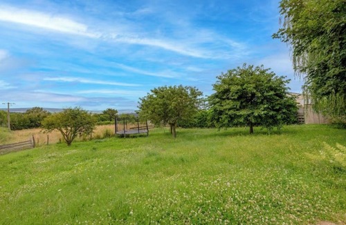 Bray House | The Family Hamlet