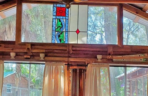Nichols Cabin | The Love Lodge Private Cabin & Event Estate