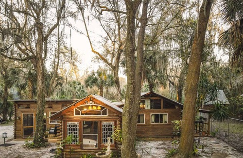Nichols Cabin | The Love Lodge Private Cabin & Event Estate