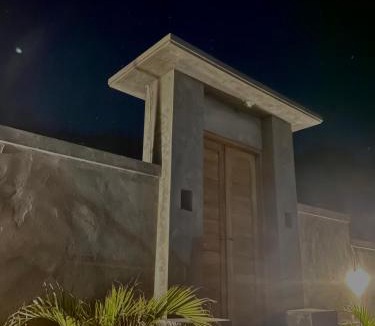 Songan Cabin | The Luna Cave