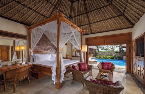 Seminyak Resort | The Oberoi Beach Resort, Bali