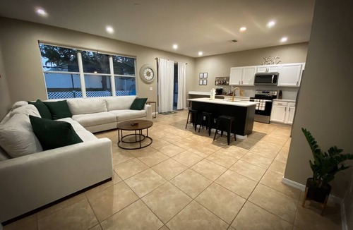 Legacy Park House | The Ohana Retreat - Cozy home near Disney Parks and Game room