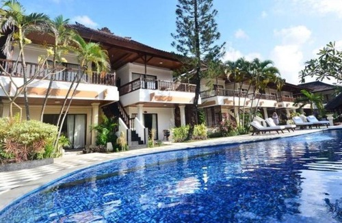 Laksmana Resort | The room for 2 persons, walking distance to the Beach Dx
