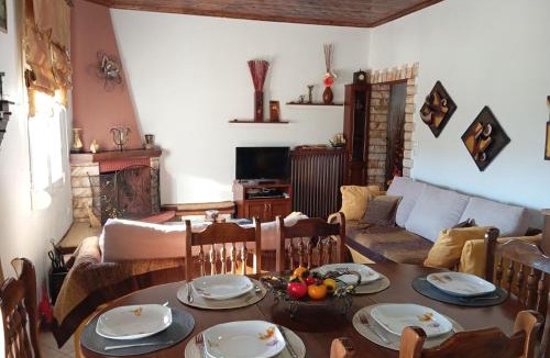 Kalambaka House | The Stoners apartment