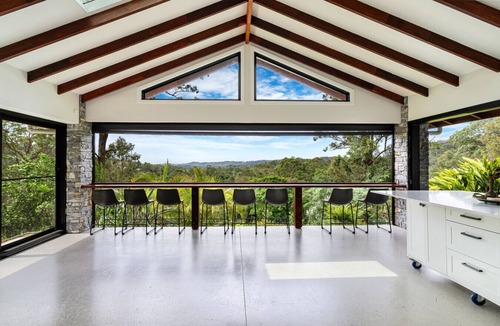Tallebudgera Valley House | The Valley Hideaway Luxury Retreat