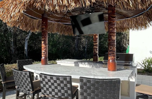 Reunion Villa | The White House Of Reunion