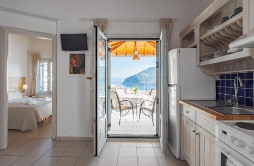 Skopelos Town Apartment | Thea Home Hotel by Booking Kottas