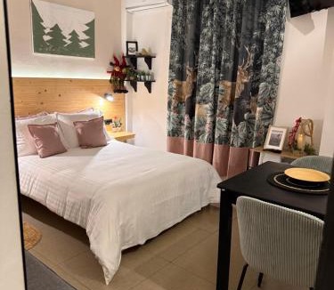 Nafpaktos Apartment | Tiny Square