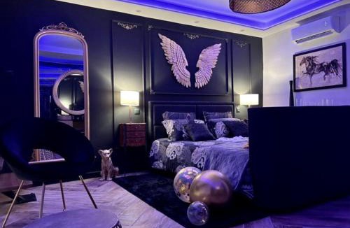 Gonfaron Apartment | Townhouse83 Loveroom Chic Jacuzzi privatif