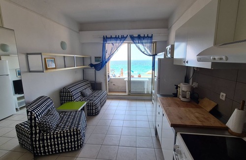 Cavaliere Beach Apartment | Très bel Appartement SUR la Plage, vue mer Panoramique ! Coup de Coeur Assuré !