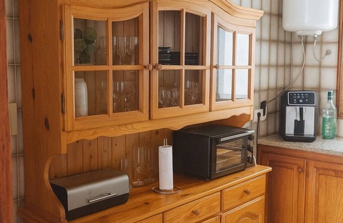 San Miguel de Abona House | Traditional Townhouse in Quiet Area with Patio and Lots of Natural Light