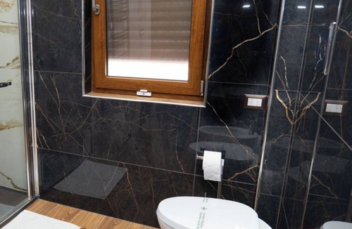 Contursi Terme Bed & Breakfast | Tranquil 1-bedroom bed & breakfast in charming Contursi