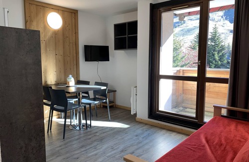 Venosc Apartment | travelski home classic - Résidence La Muzelle - Studio 2 personnes B