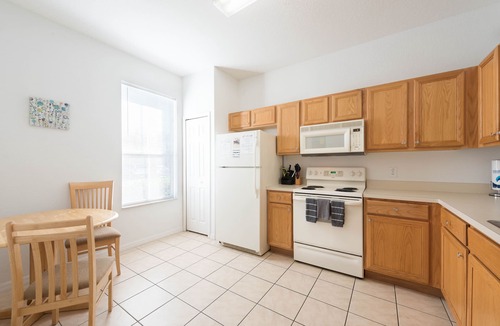 Wellington House | Tropical Regal Palms Resort - Close to Disney and Golf Courses -3 Bdrm/2.5 bthrm
