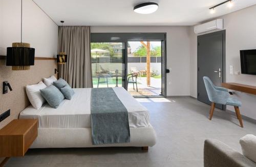 Malevizi Apartment | Tropical Suites With Private Plunge Pools