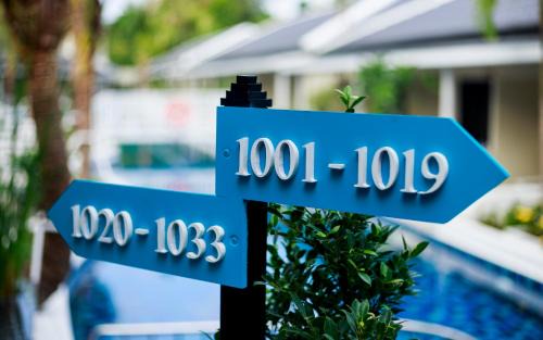 Chalong Resort | Tuana Hotels Brook Pool Access