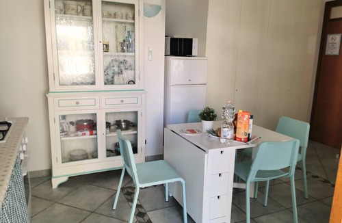 Montesilvano Apartment | Two-room mini apartment a stone's throw from the sea with parking space