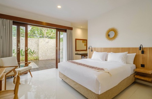 Pecatu Villa | Uluwatu Escape, 8min Beach - 2BR Private Pool Villa by Orivista