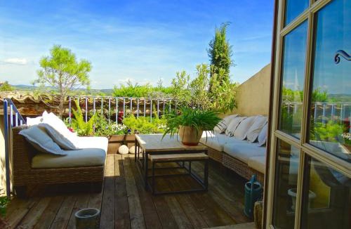 Ansouis Bed & Breakfast | Un Patio en Luberon