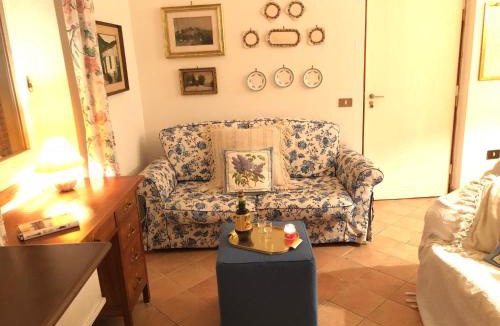 Castel Sant'Angelo Ski Chalet | Una casa ospitale con giardino