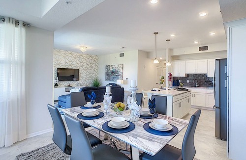 Kissimmee Condo | Updated Condo, 5 mi to Disney, On-site Water Park!