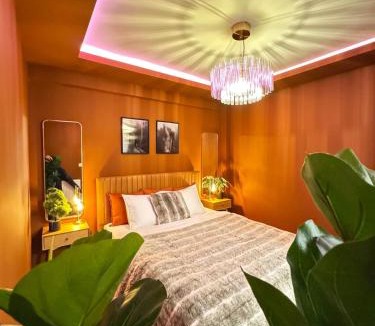 Sykies Apartment | Uptown Urban Bliss