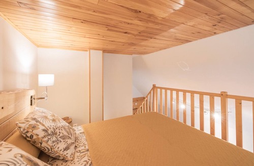 Plantades Bed & Breakfast | Uriël Guest Room with Mountain View, Wi-Fi, and Air Conditioning