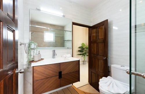 Ban Saiyuan Apartment | V270 Best View In Phuket Hot Tub Great Location