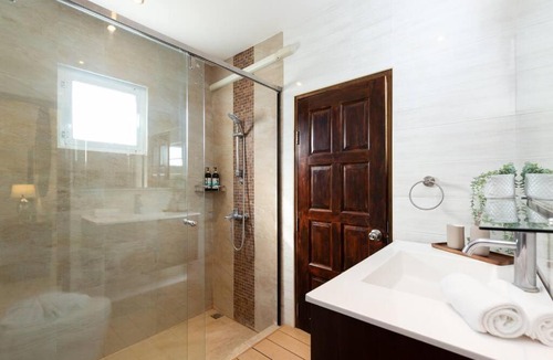 Ban Saiyuan Apartment | V270 Best View In Phuket Hot Tub Great Location