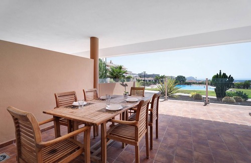 San Miguel de Abona Apartment | Vacation Apartment 'Royal Marine Golf V' with Sea View, Wi-Fi and Air Conditioning