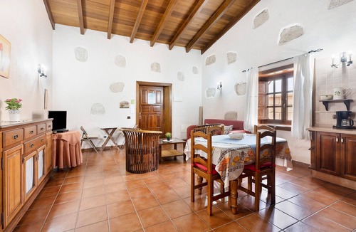 Las Galletas Apartment | Vacation Apartment 'Finca La Bonita Ap G1' with Shared Pool, Shared Terrace and Wi-Fi