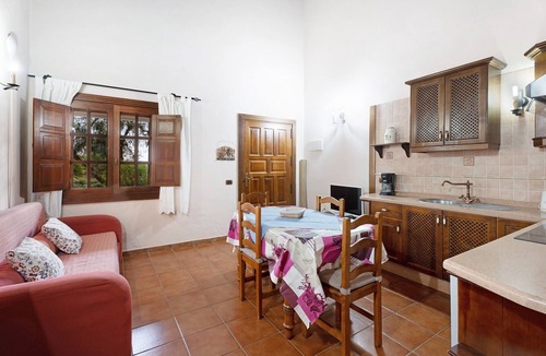 Las Galletas Apartment | Vacation Apartment 'Finca La Bonita Ap P2' with Shared Pool, Shared Terrace and Wi-Fi