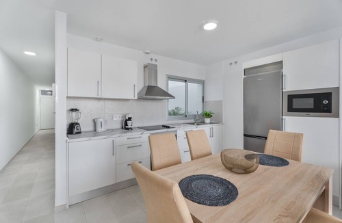 Candelaria Apartment | Vacation 'Iris Tropical' with Mountain View and Wi-Fi
