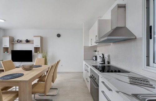 Candelaria Apartment | Vacation 'Iris Tropical' with Mountain View and Wi-Fi