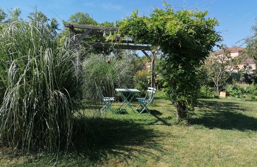 La Fagette House | Vacation home les pierres brunes