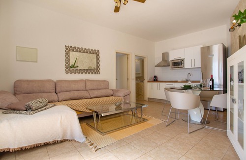 El Madronal House | Vacation Home 'Mi Casita De Chimaca 2' with Mountain View, Wi-Fi and Air Conditioning