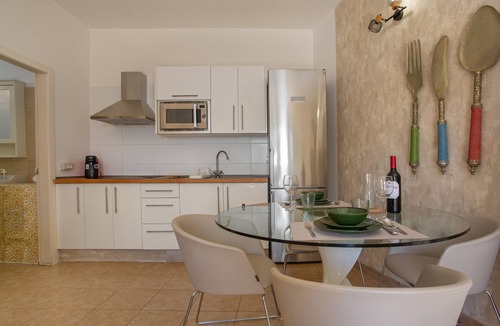 El Madronal House | Vacation Home 'Mi Casita De Chimaca 2' with Mountain View, Wi-Fi and Air Conditioning
