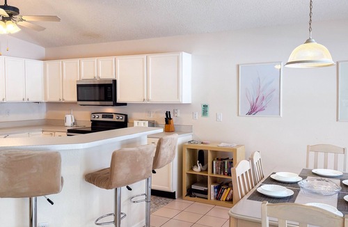 Pinewood Country Estates Villa | Vacation Home with Private Pool Near Disney