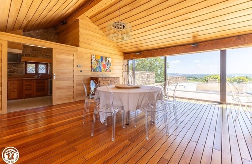 Genouillac House | Vacation Rental at Uncle's House - LAPEYROUSE