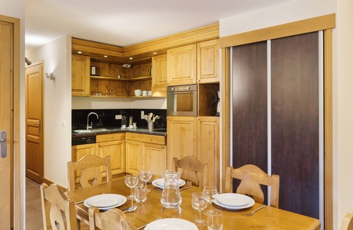 Vallorcine Apartment | Vallorcine Balme 01 Ski-In Retreat w/Shared Pool & Sauna, Vallorcine (Argentiere), France