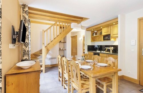 Vallorcine Apartment | Vallorcine Buet 52 Ski-In Retreat w/Shared Pool & Sauna, Vallorcine (Argentiere), France
