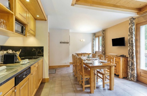 Vallorcine Apartment | Vallorcine Buet 52 Ski-In Retreat w/Shared Pool & Sauna, Vallorcine (Argentiere), France