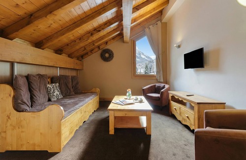 Vallorcine Apartment | Vallorcine Buet 52 Ski-In Retreat w/Shared Pool & Sauna, Vallorcine (Argentiere), France