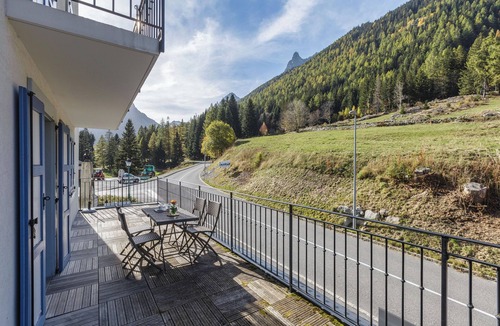 Vallorcine Apartment | Vallorcine Buet 33 Ski-In Retreat w/Shared Pool & Sauna, Vallorcine (Argentiere), France